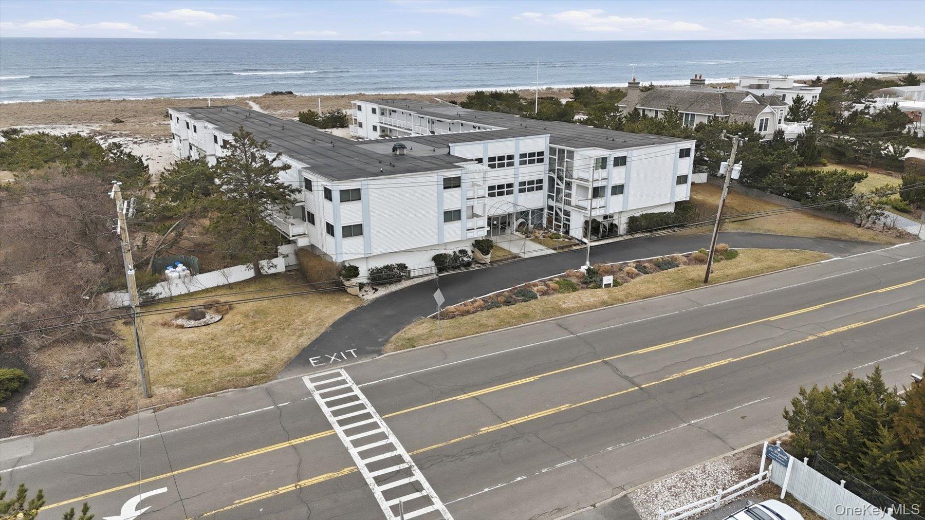 281 Dune Road, Unit 16B photo 25