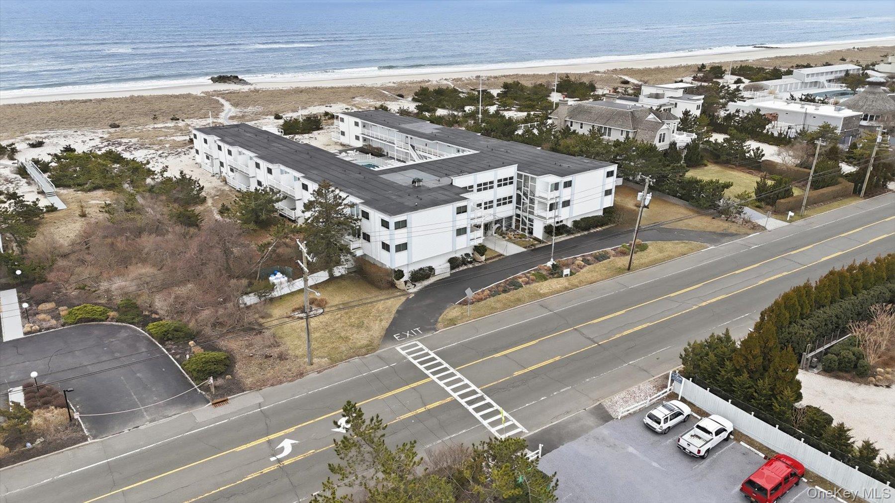 281 Dune Road, Unit 16B photo 23