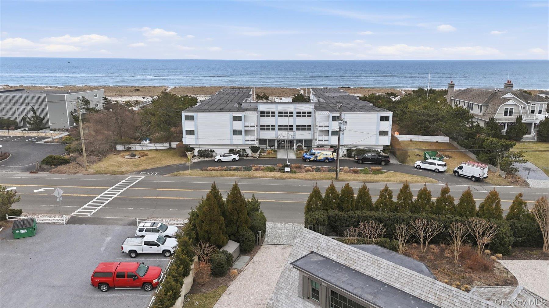 281 Dune Road, Unit 16B