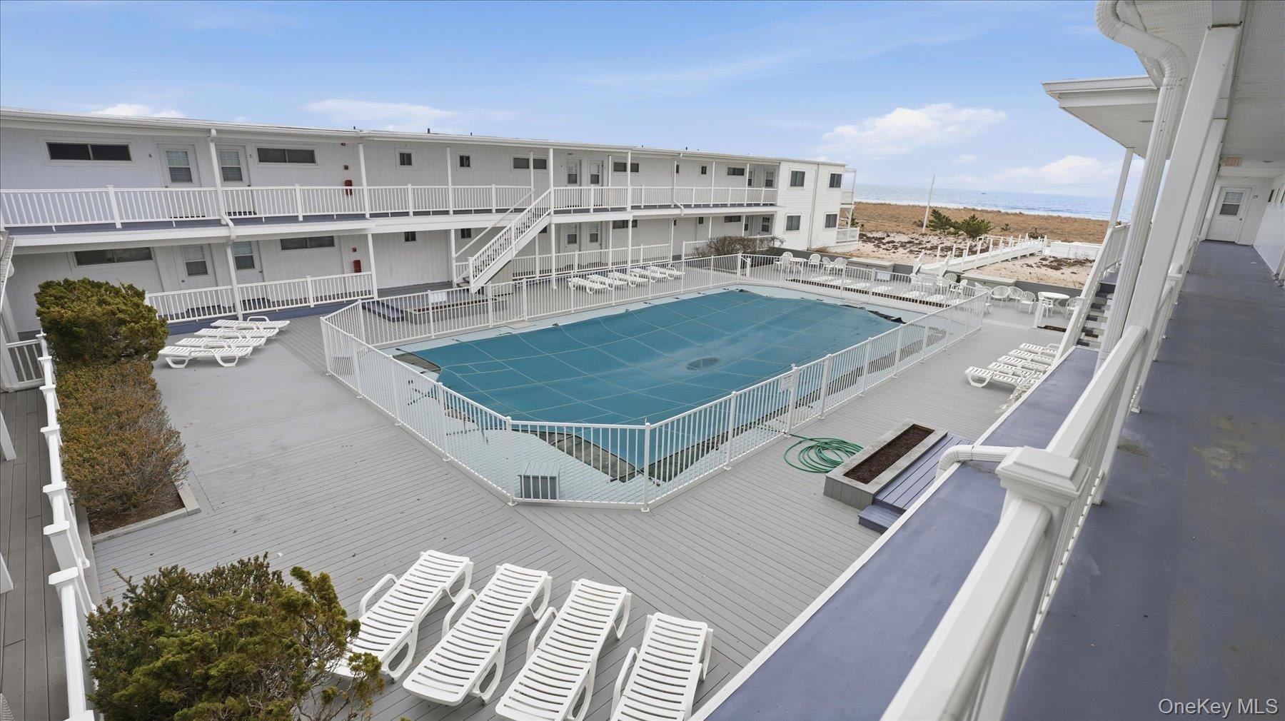 281 Dune Road, Unit 16B photo 12