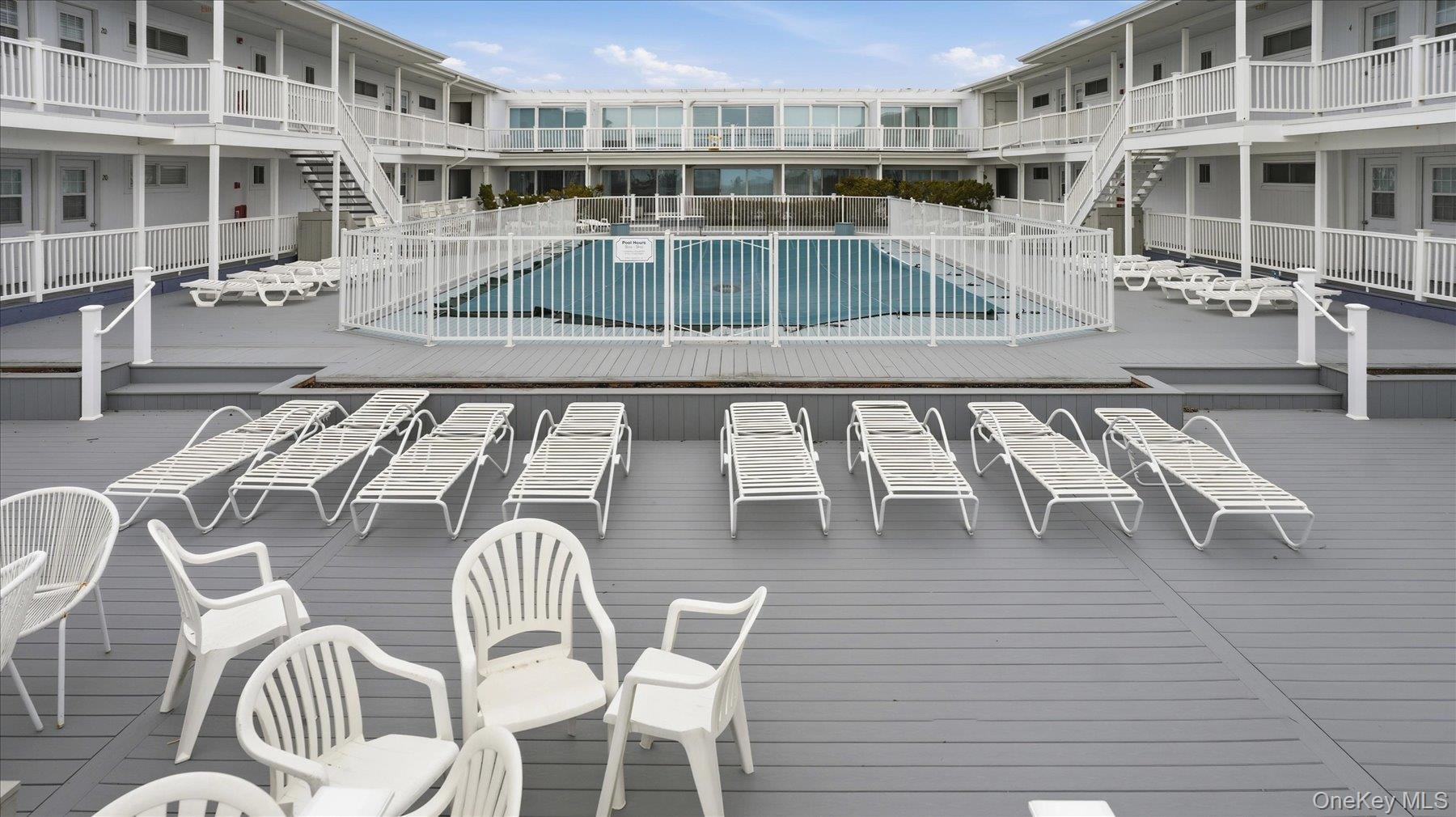 281 Dune Road, Unit 16B photo 11