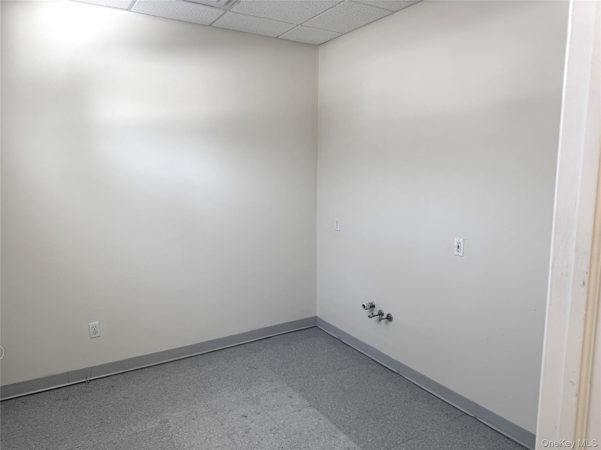 3121 Us Route 9W, Unit 104 photo 4