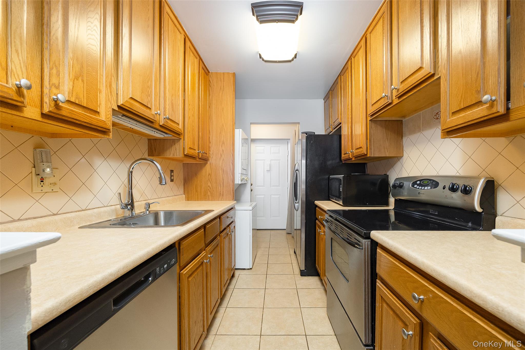 10 Skyline Drive, Unit 10 photo 7