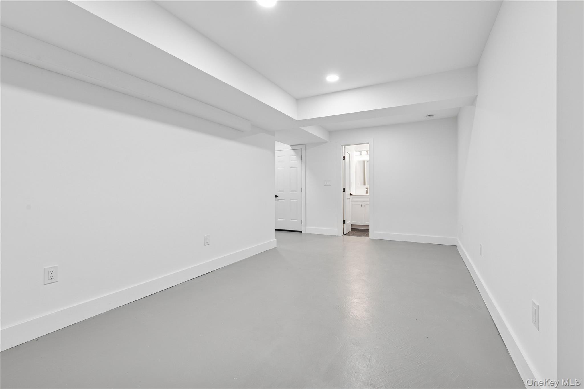 10 Sagamore Road – For Rent photo 41