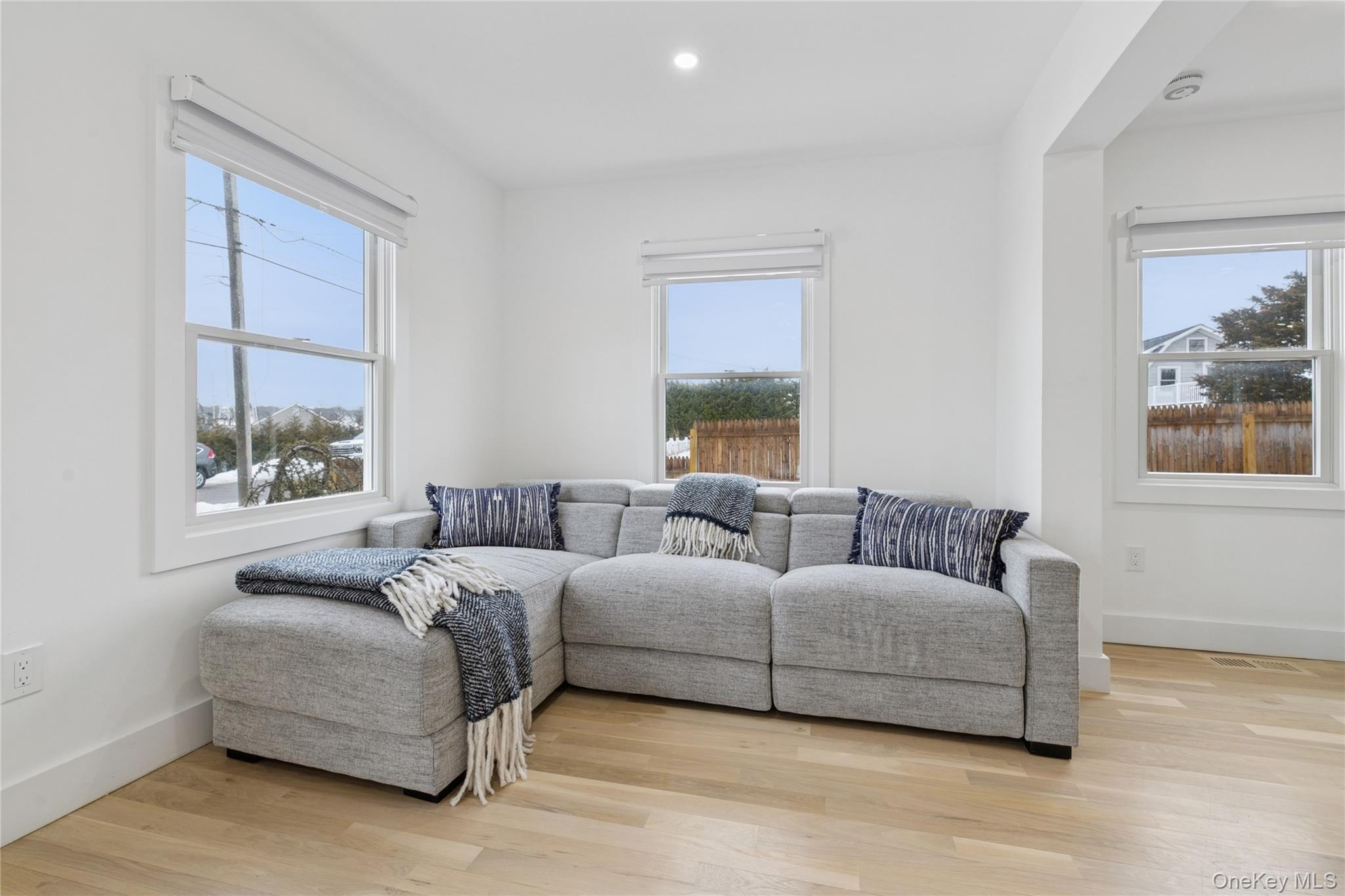 10 Sagamore Road – For Rent photo 14