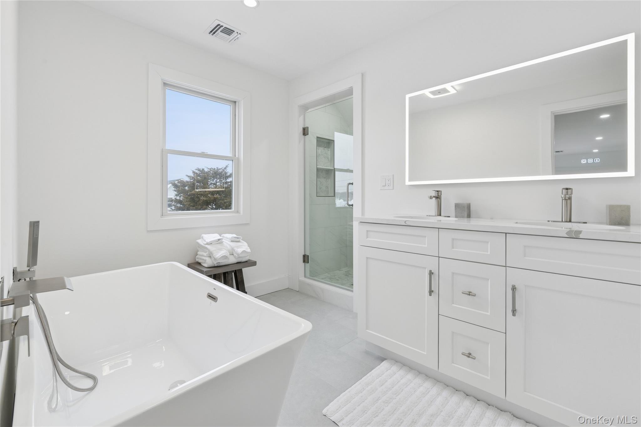 10 Sagamore Road – For Rent photo 36