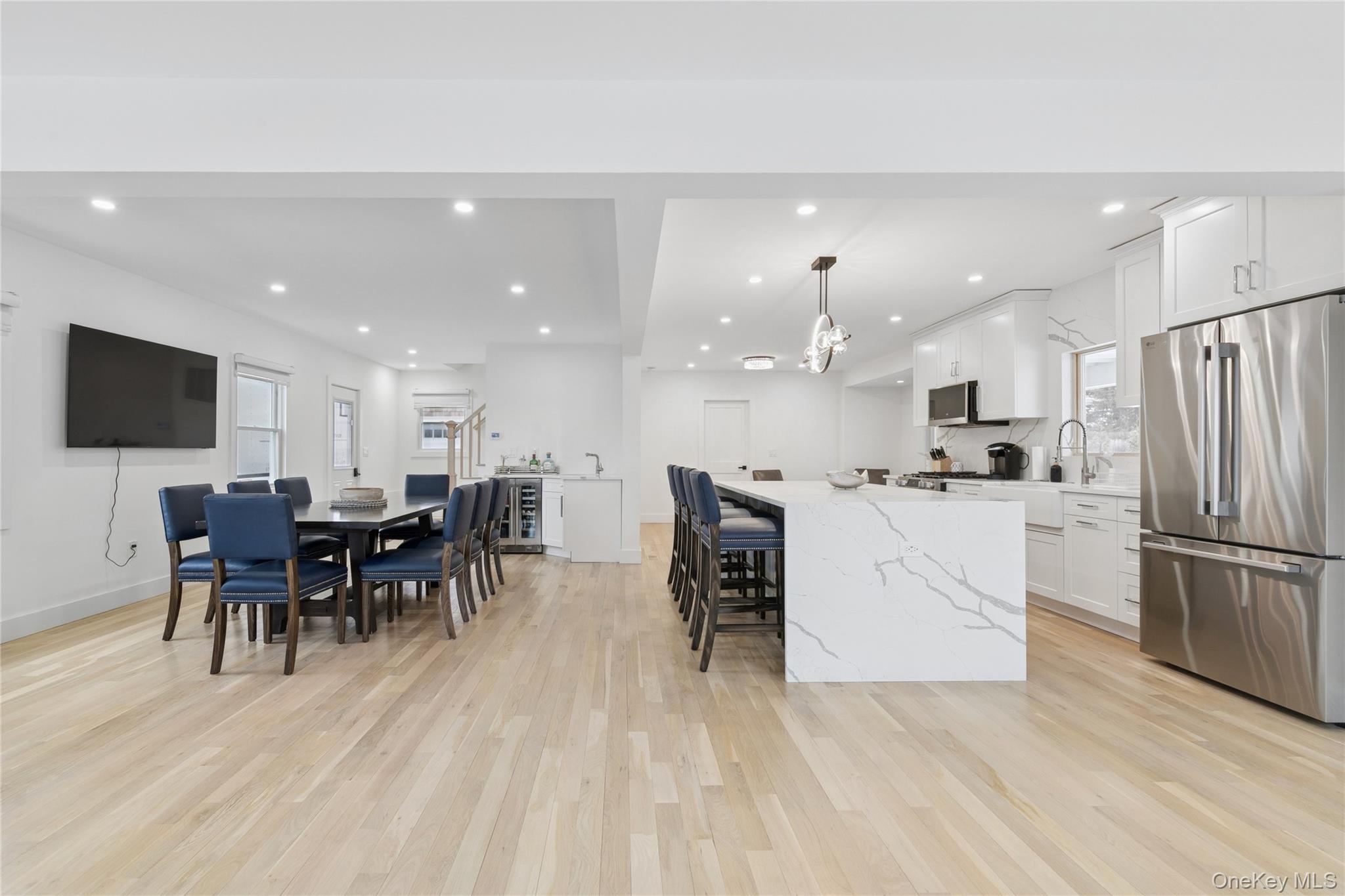 10 Sagamore Road – For Rent photo 12