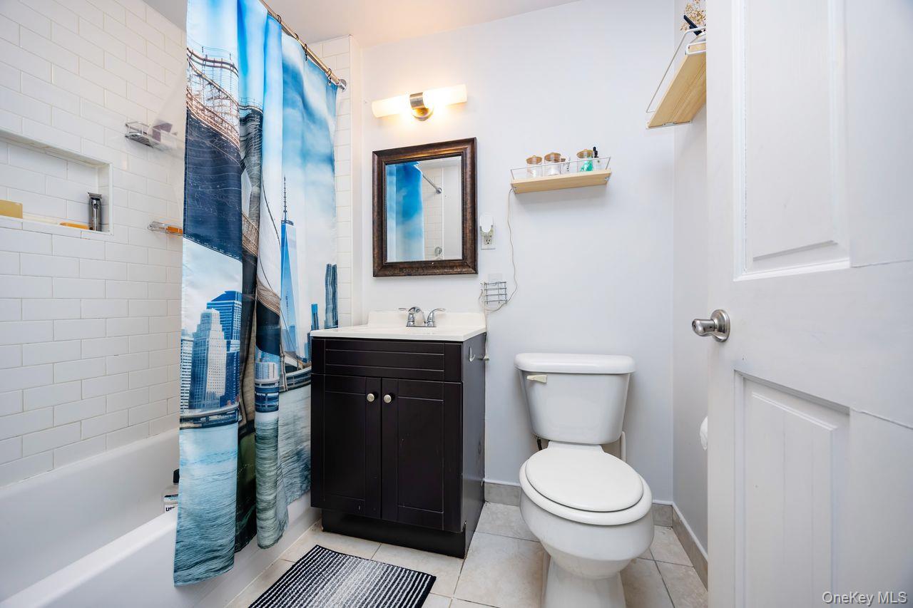 141-16 84th Drive, Unit 4B photo 12