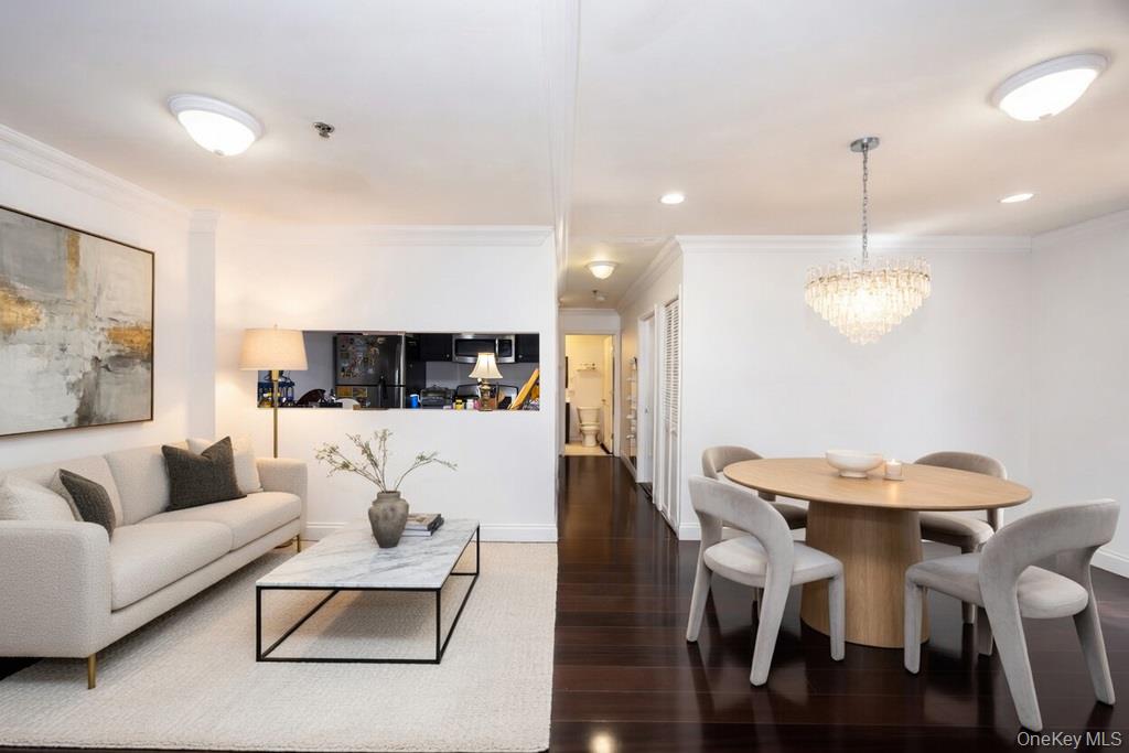 141-16 84th Drive, Unit 4B photo 5