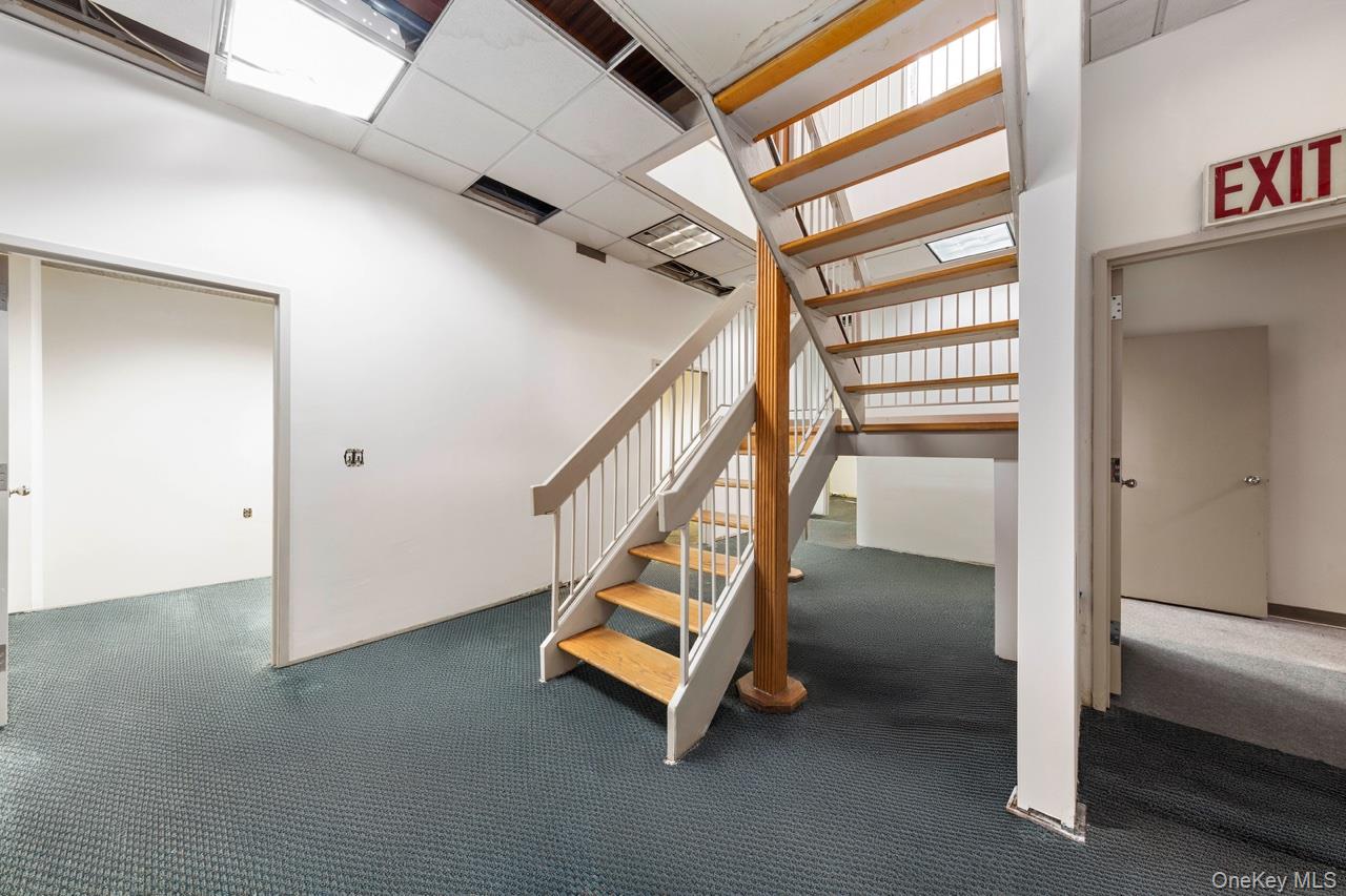 40-08 Warren Street – For Rent photo 2