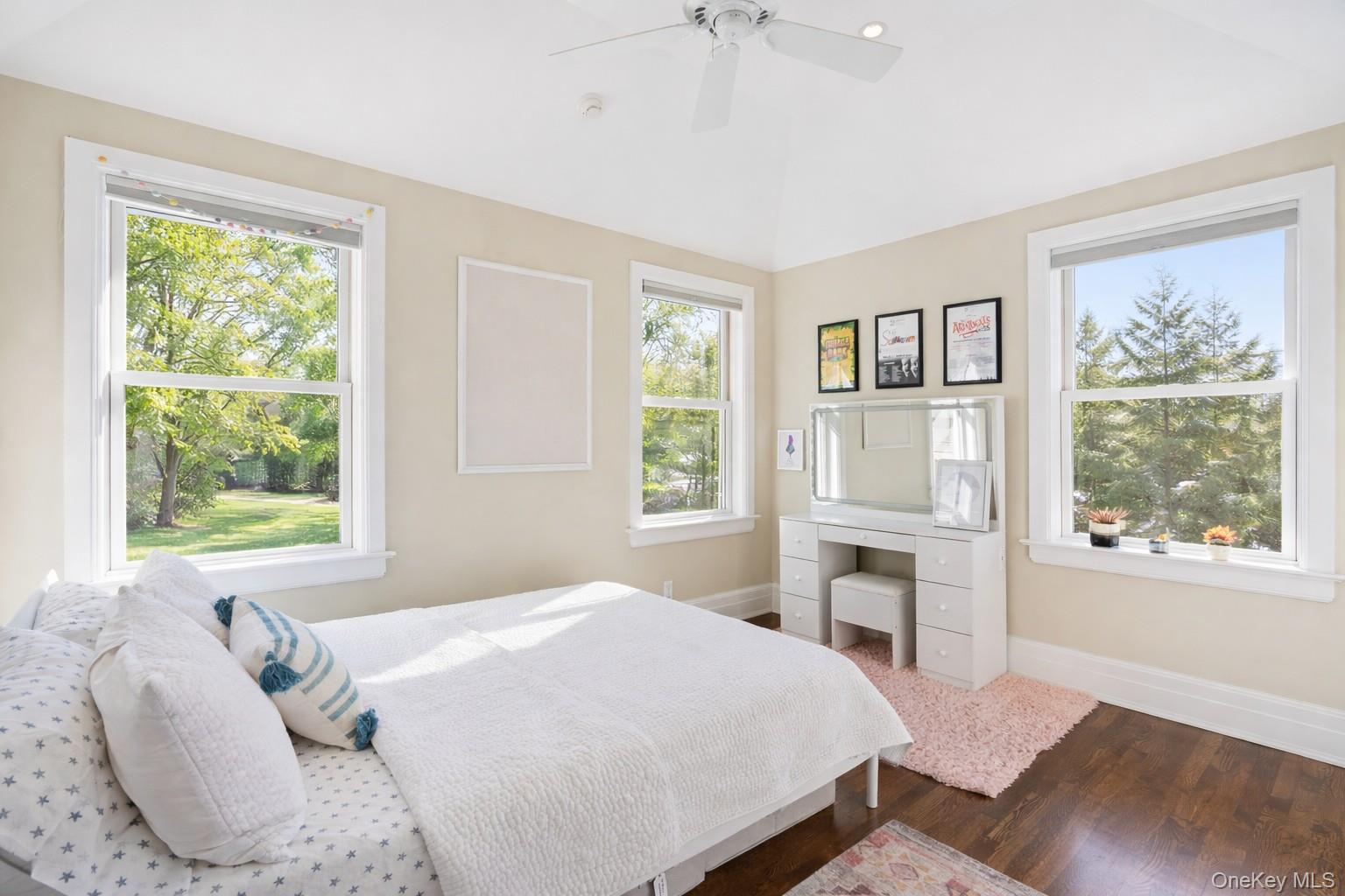 134A Montauk Highway – For Rent photo 12