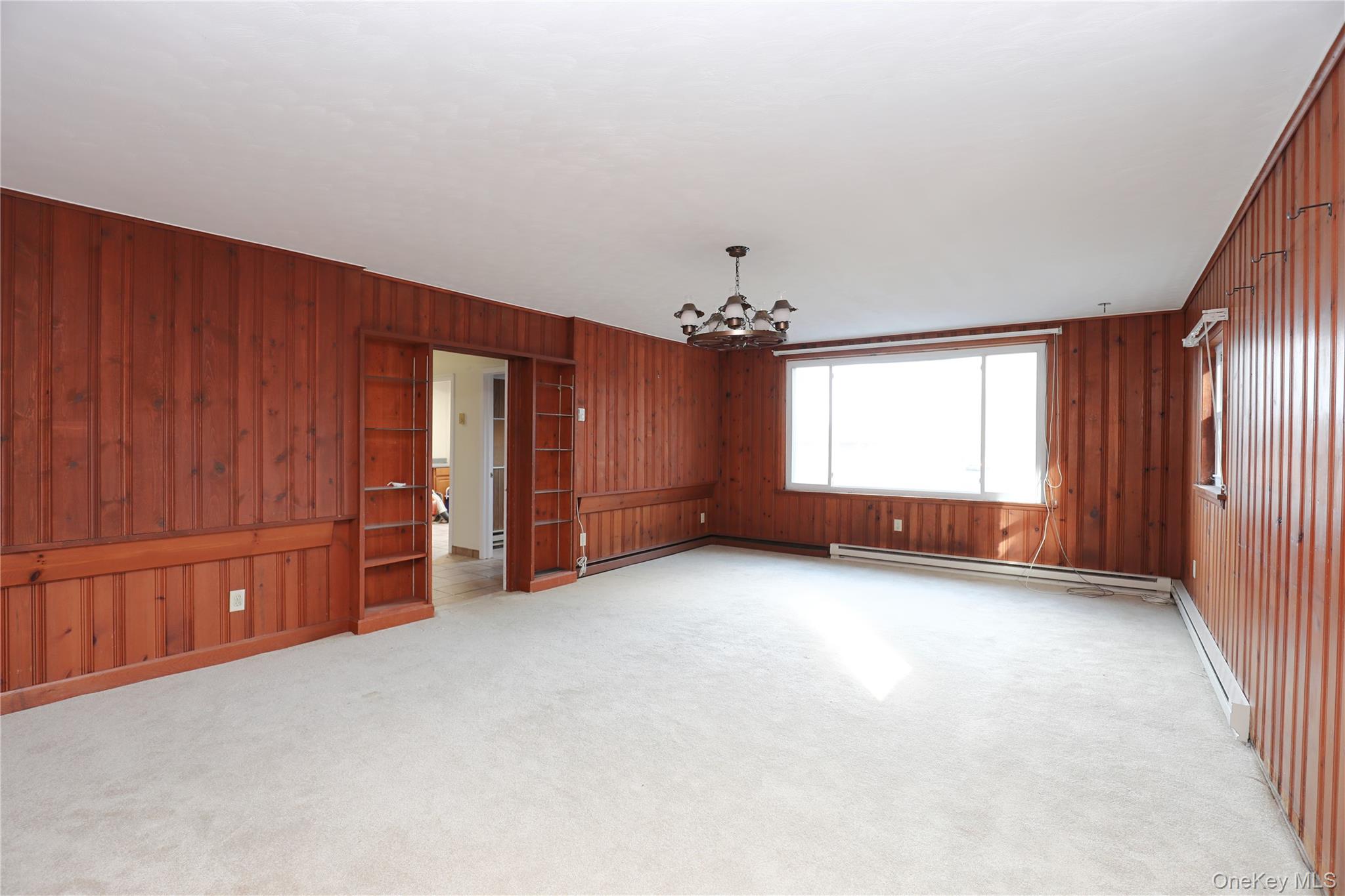 14311 9W – For Rent photo 7