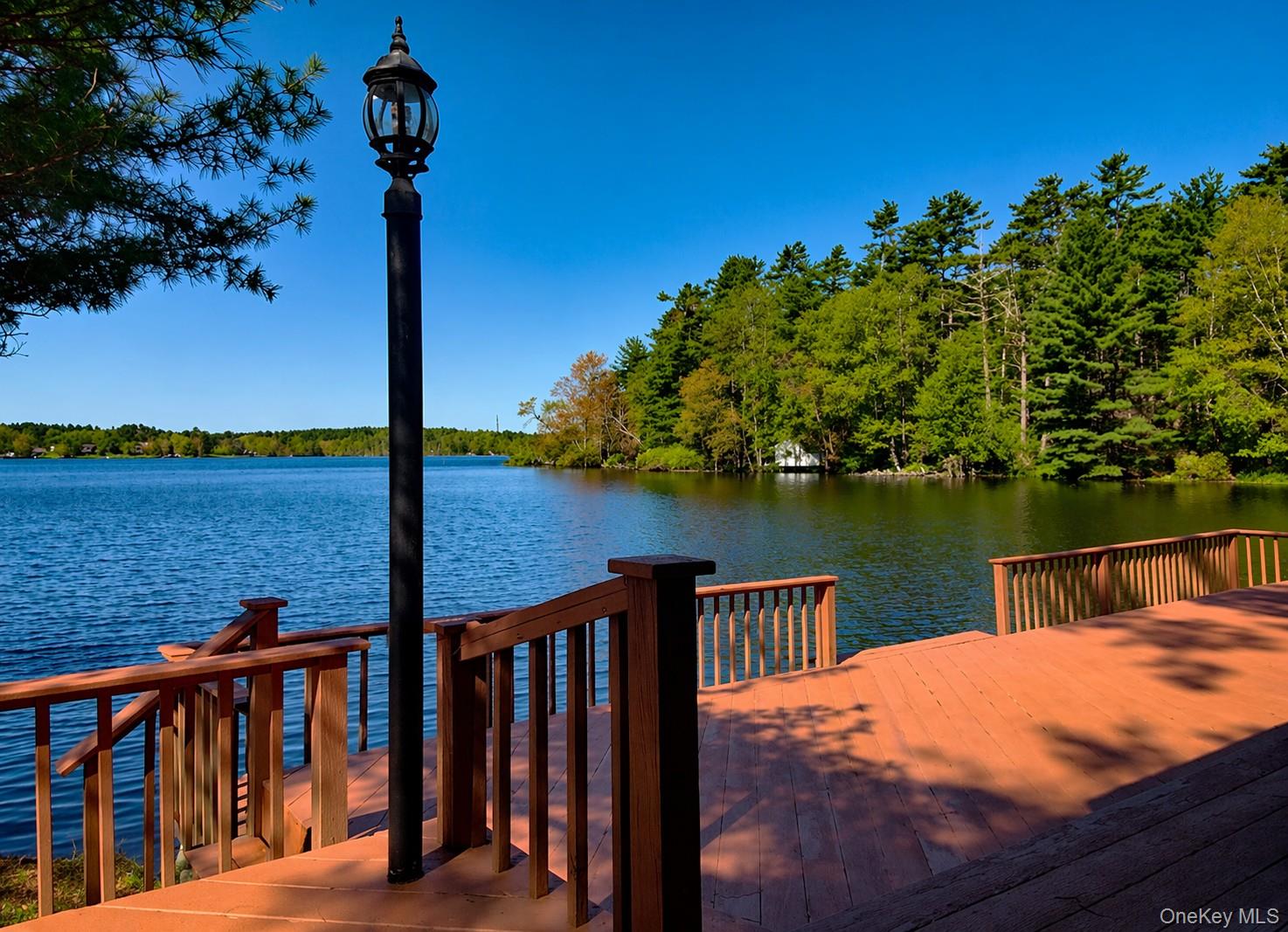 238 Lakeview Drive Road – For Sale photo 3