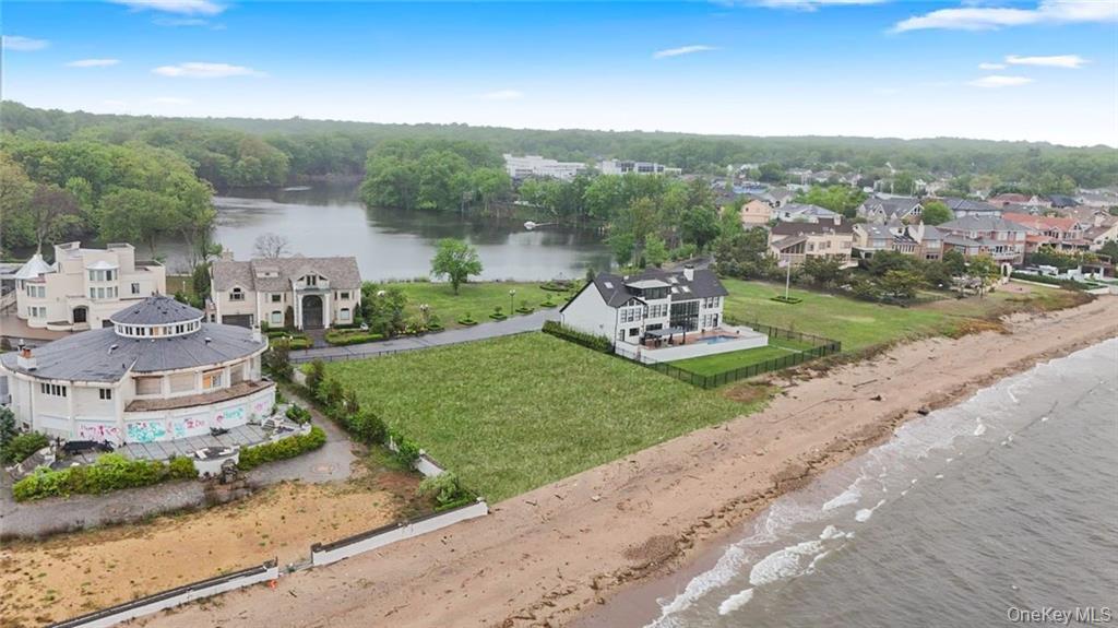 140 Nicolosi Drive – For Sale