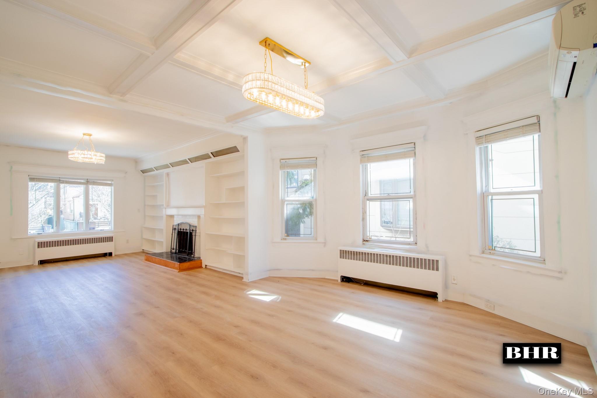 154 Beaumont Street – For Sale photo 2