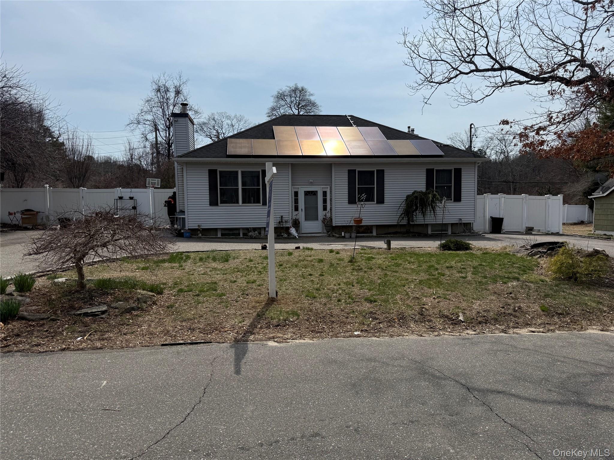 2 1st Street – For Sale