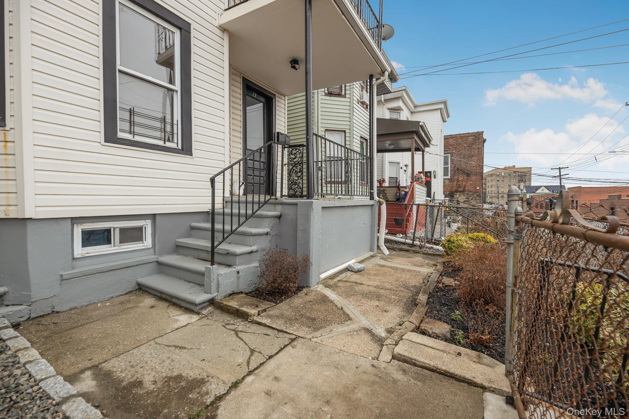 13 Beach Street – For Sale photo 6