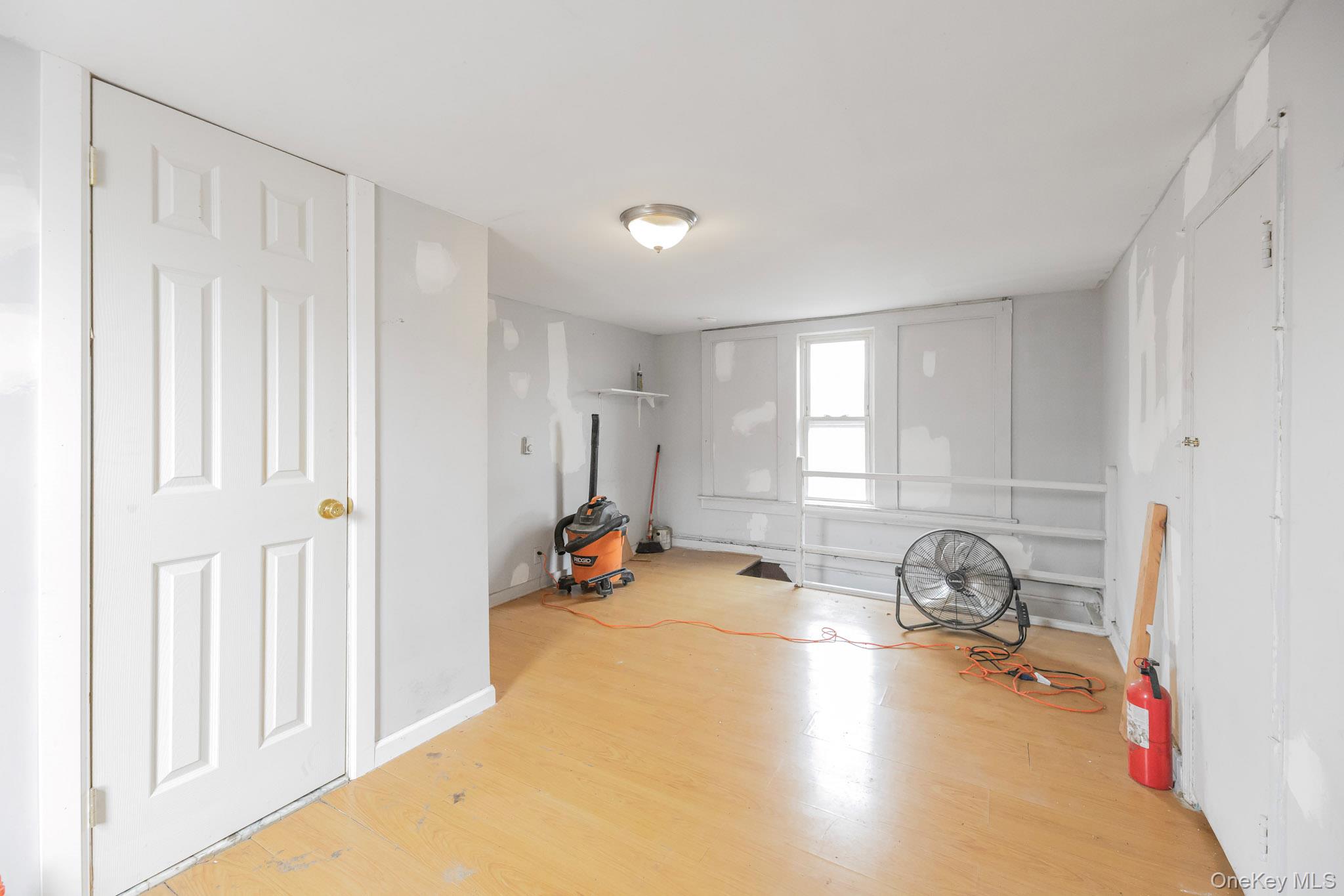 13 Beach Street – For Sale photo 27
