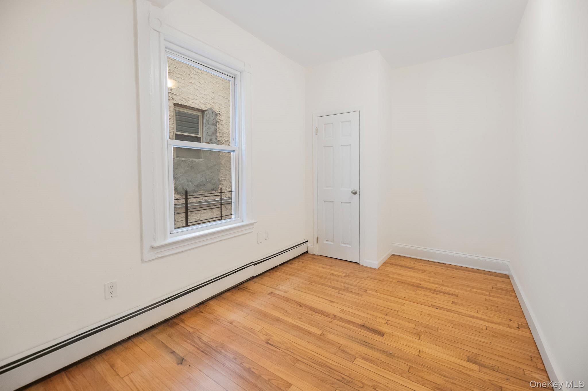 13 Beach Street – For Sale photo 10