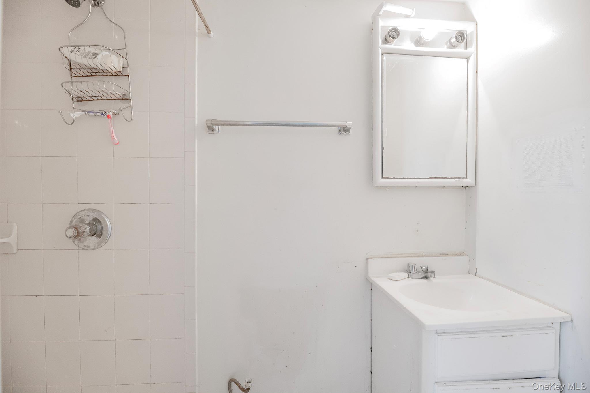 13 Beach Street – For Sale photo 26