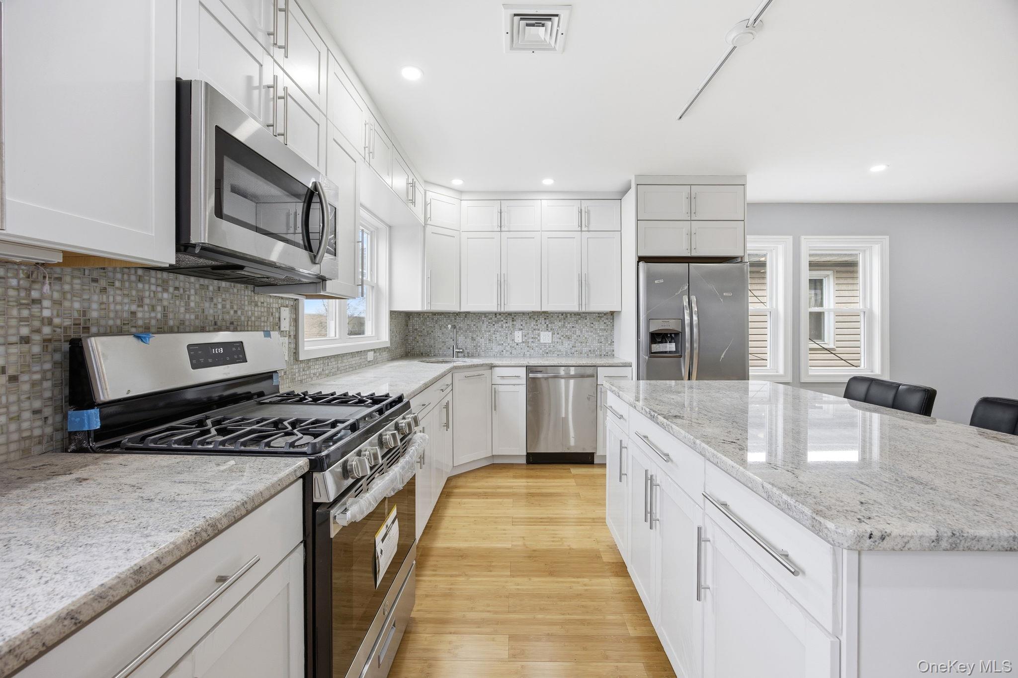 96 Coale – For Sale photo 4