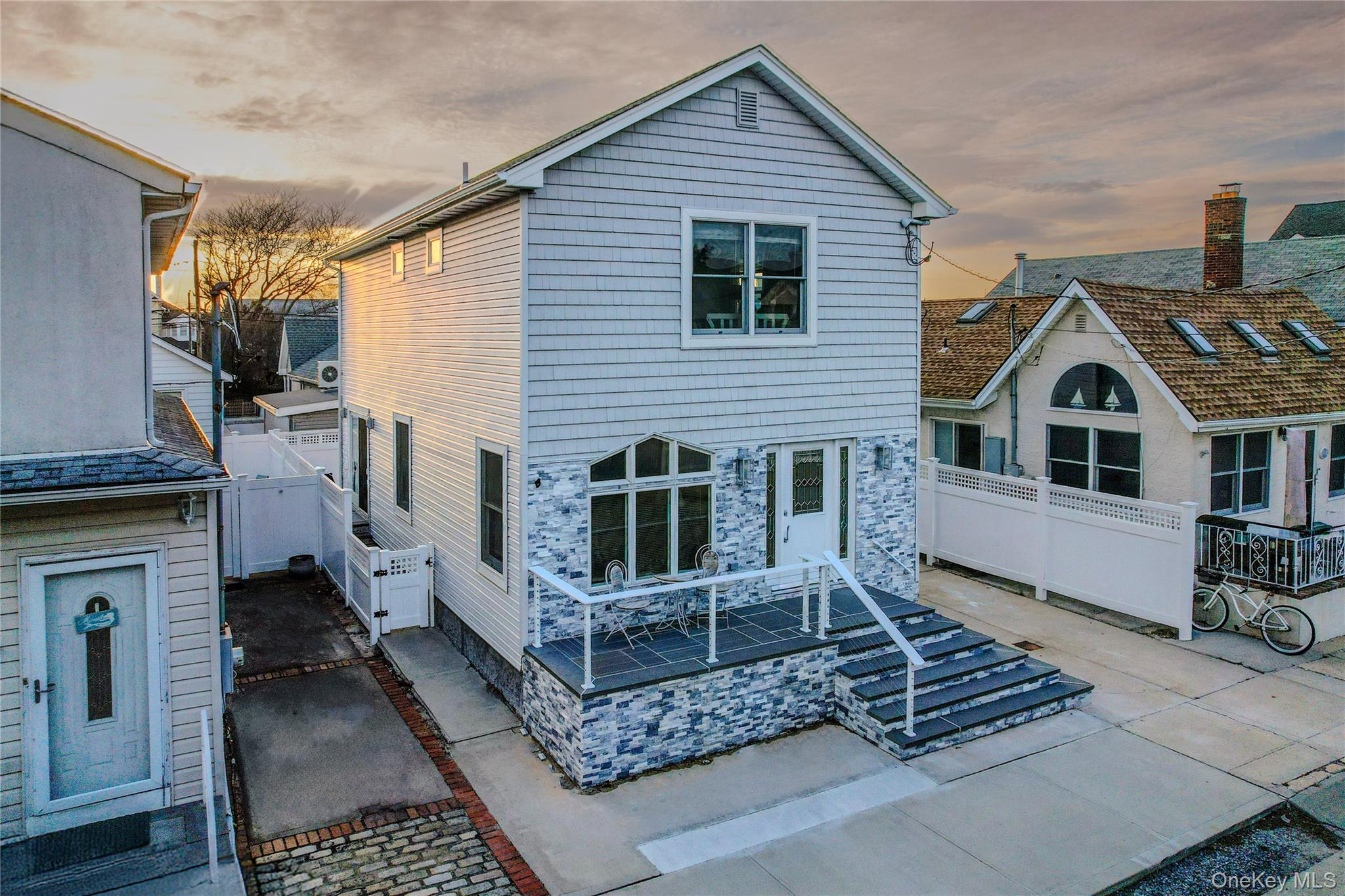 97 Cedarhurst Avenue – For Sale photo 3