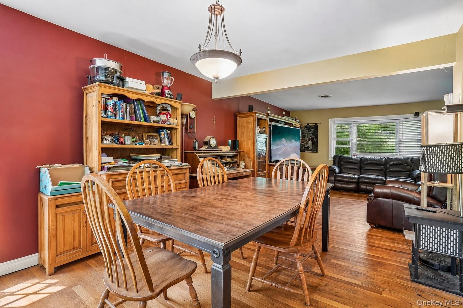 14 Helms Hill Road – For Sale photo 4