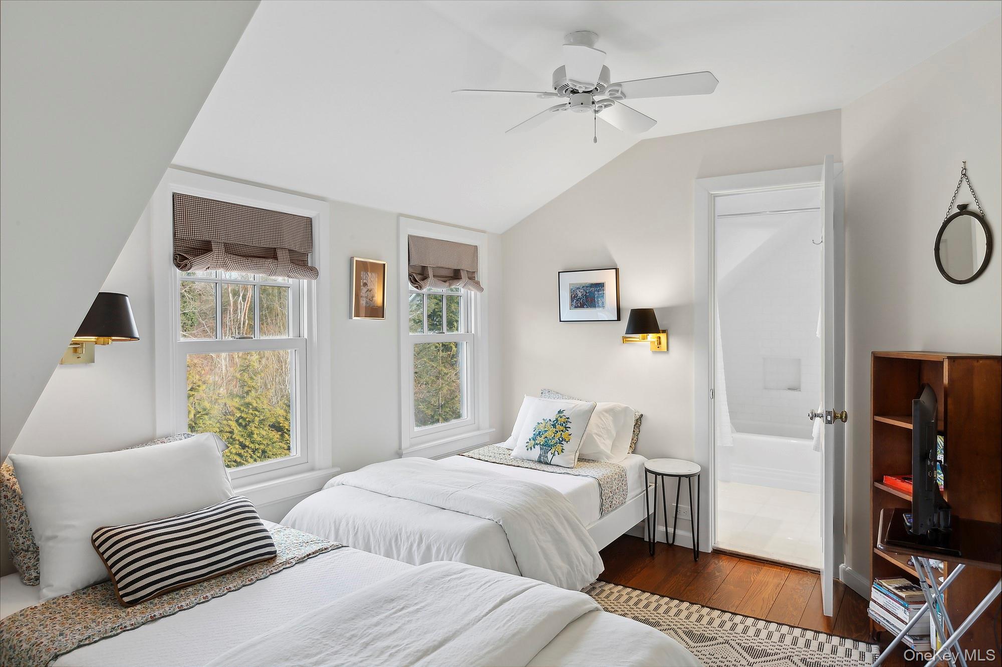 393 Hill Street – For Rent photo 10