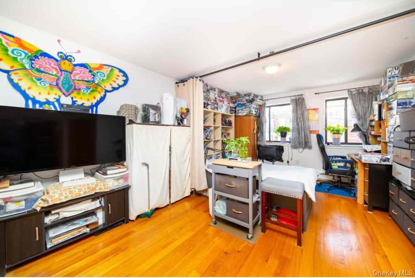 37-33 107th Street, Unit 2A photo 4