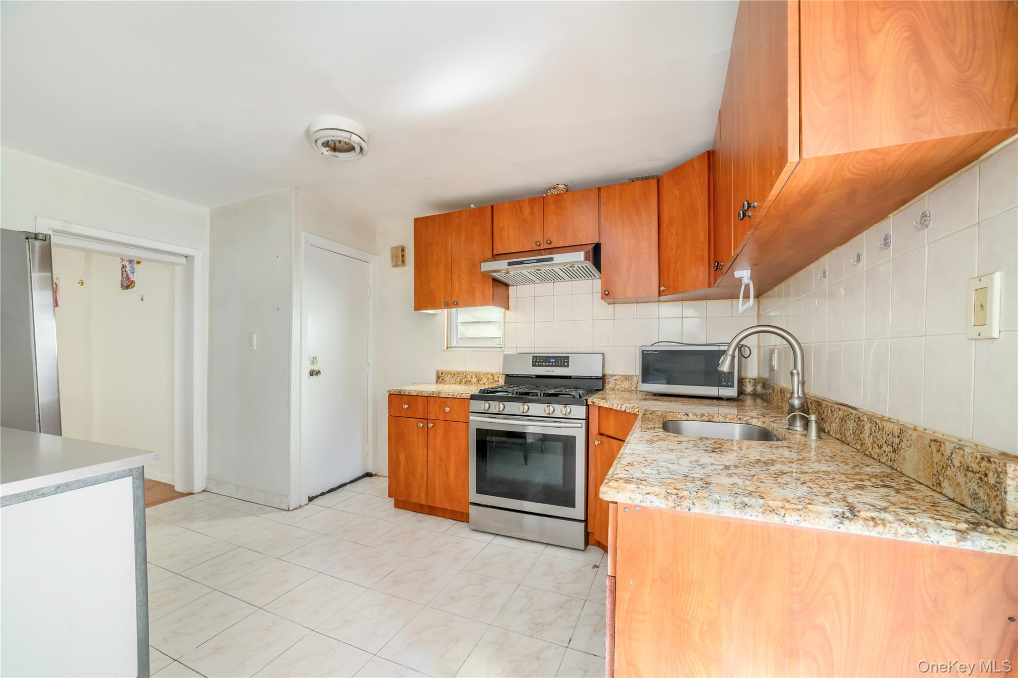 8905 Moline Street – For Sale photo 6