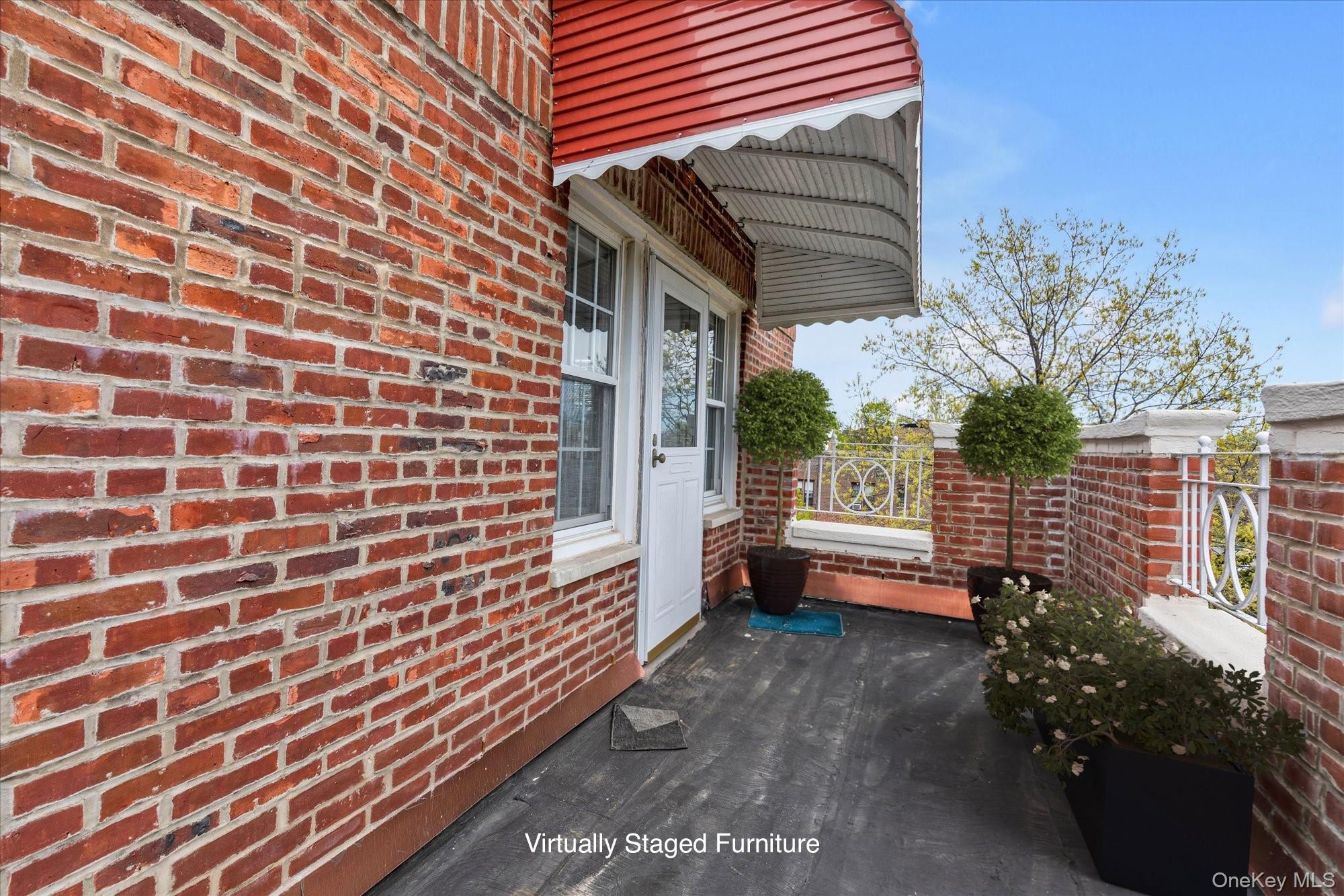 102 S Village Avenue, Unit 3B photo 14