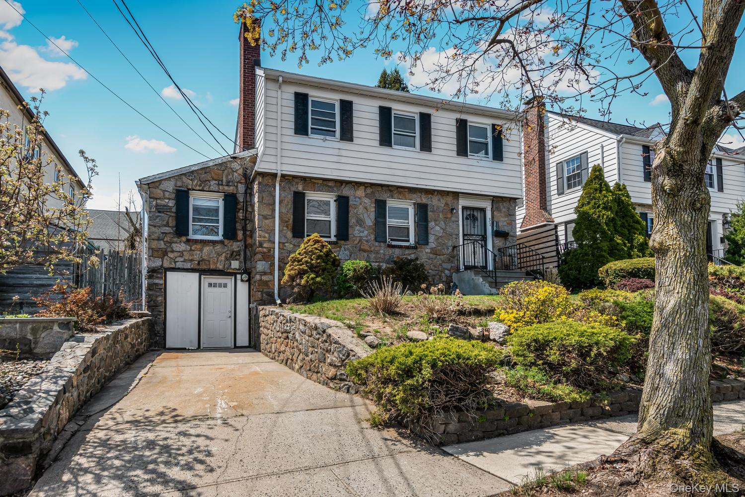 31 Emmett Place – For Sale photo 2
