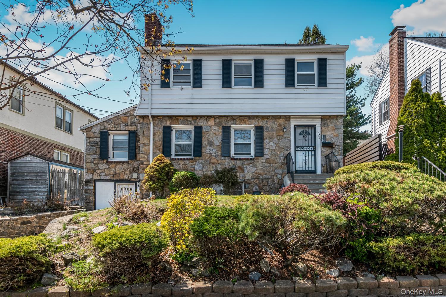 31 Emmett Place – For Sale