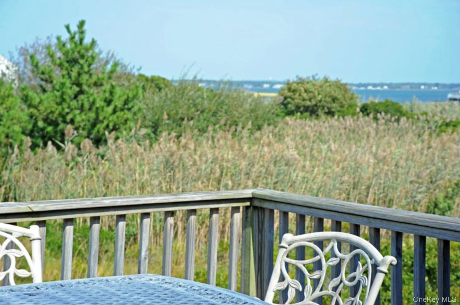 900 Dune Road – For Sale photo 12