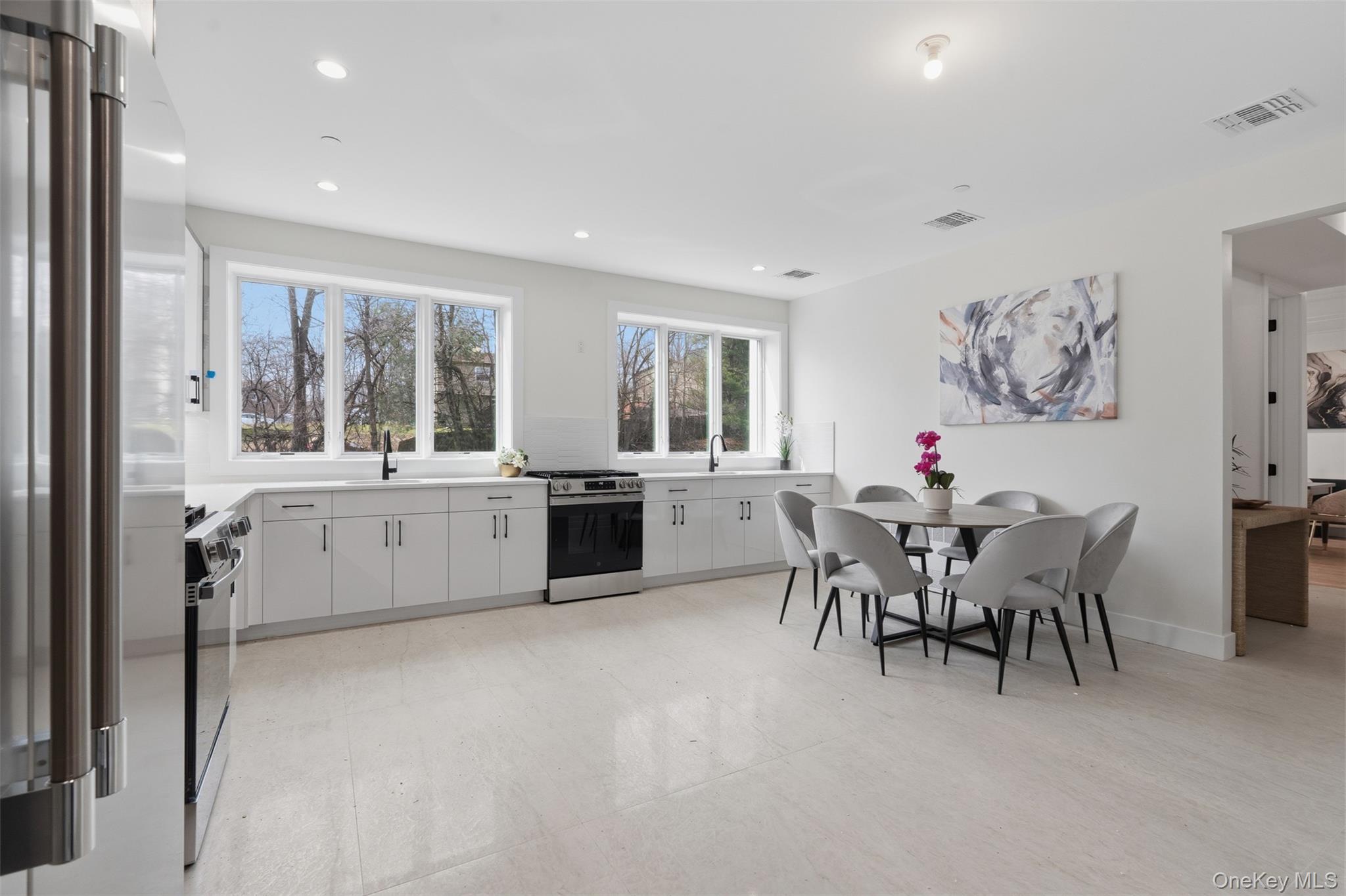 9 Valley Way, Unit 321 photo 10