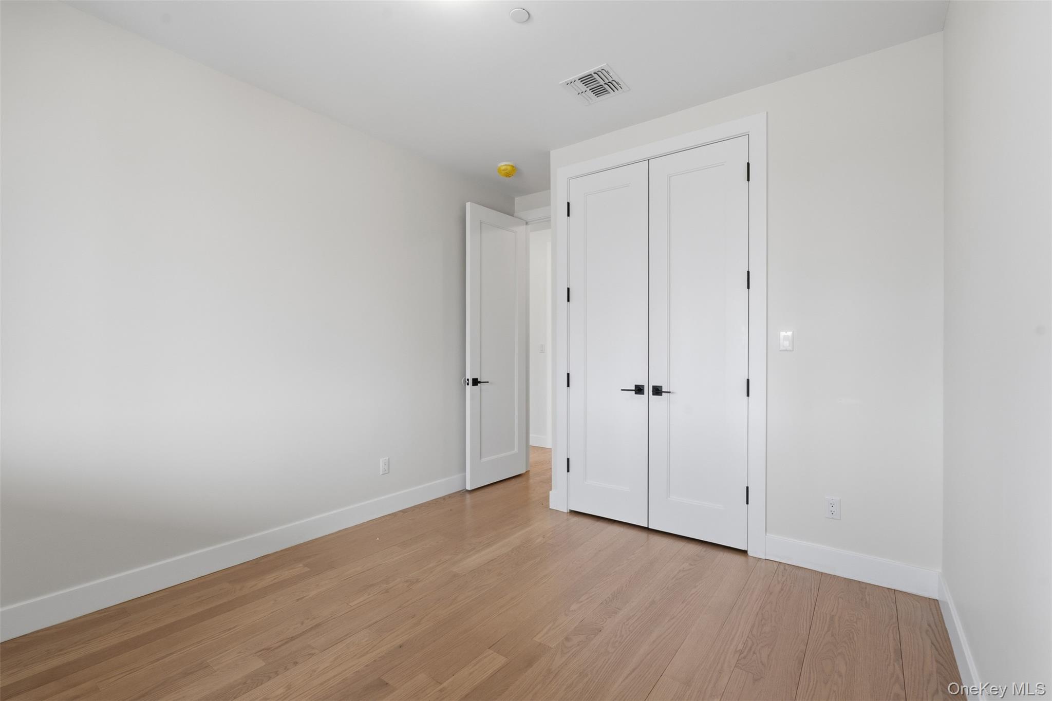 3 Valley Way, Unit 220 photo 40