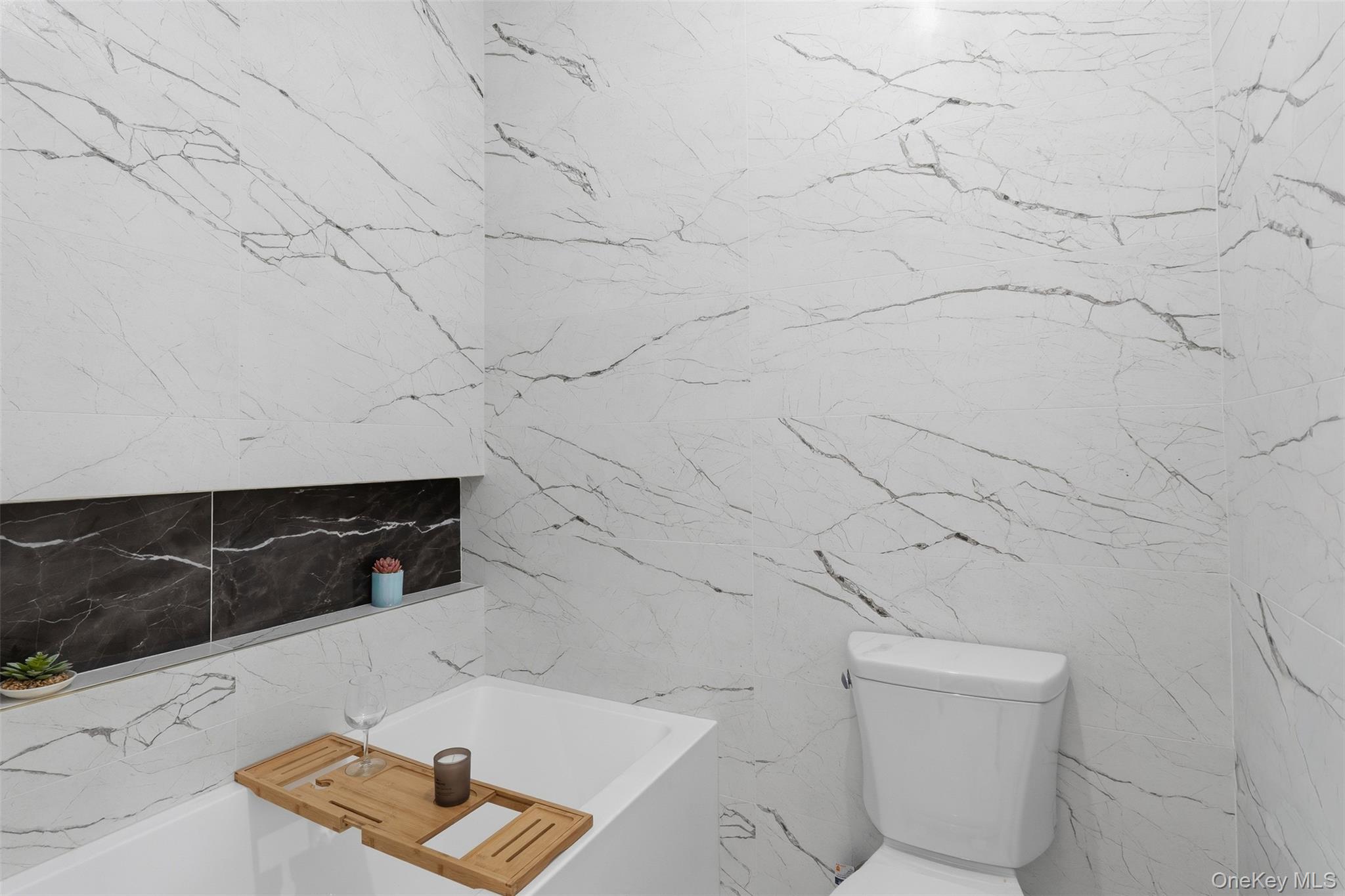 3 Valley Way, Unit 220 photo 30