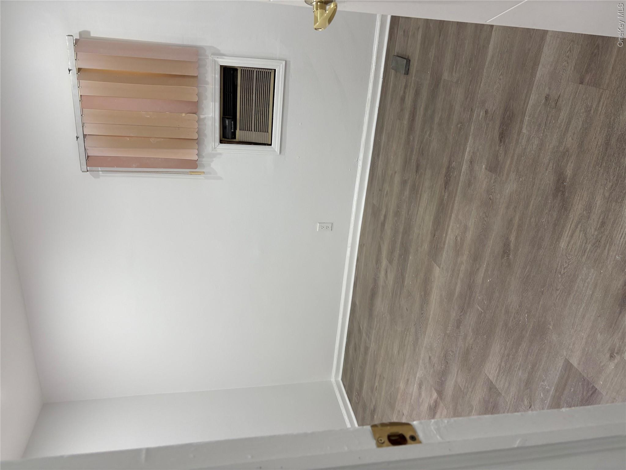 81 Gerard Avenue – For Rent photo 9
