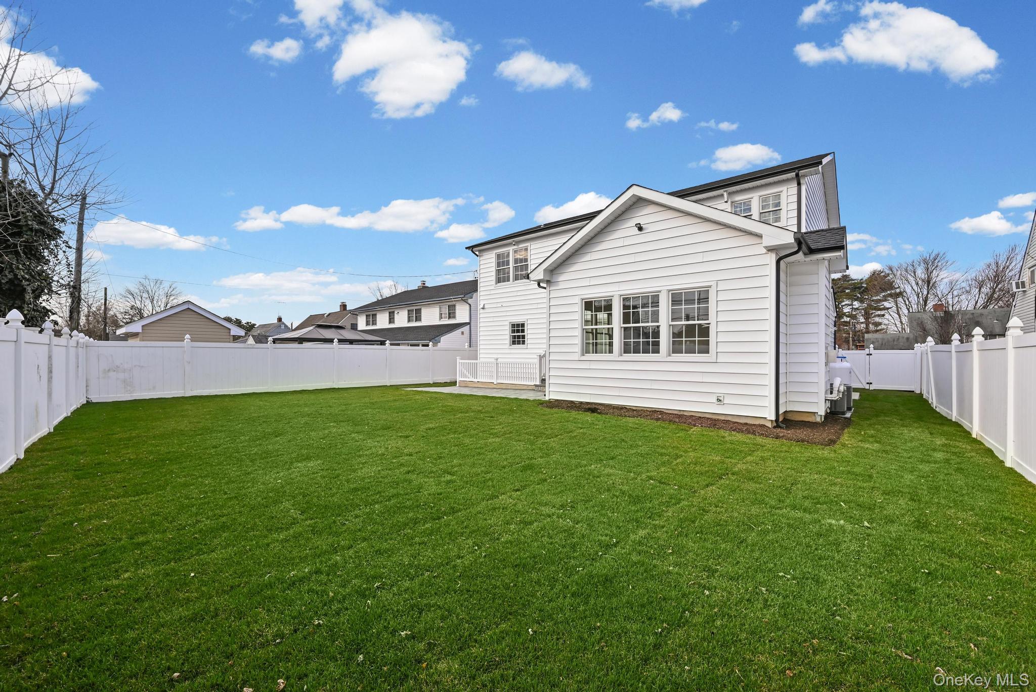 27 Grape Lane – For Sale photo 3