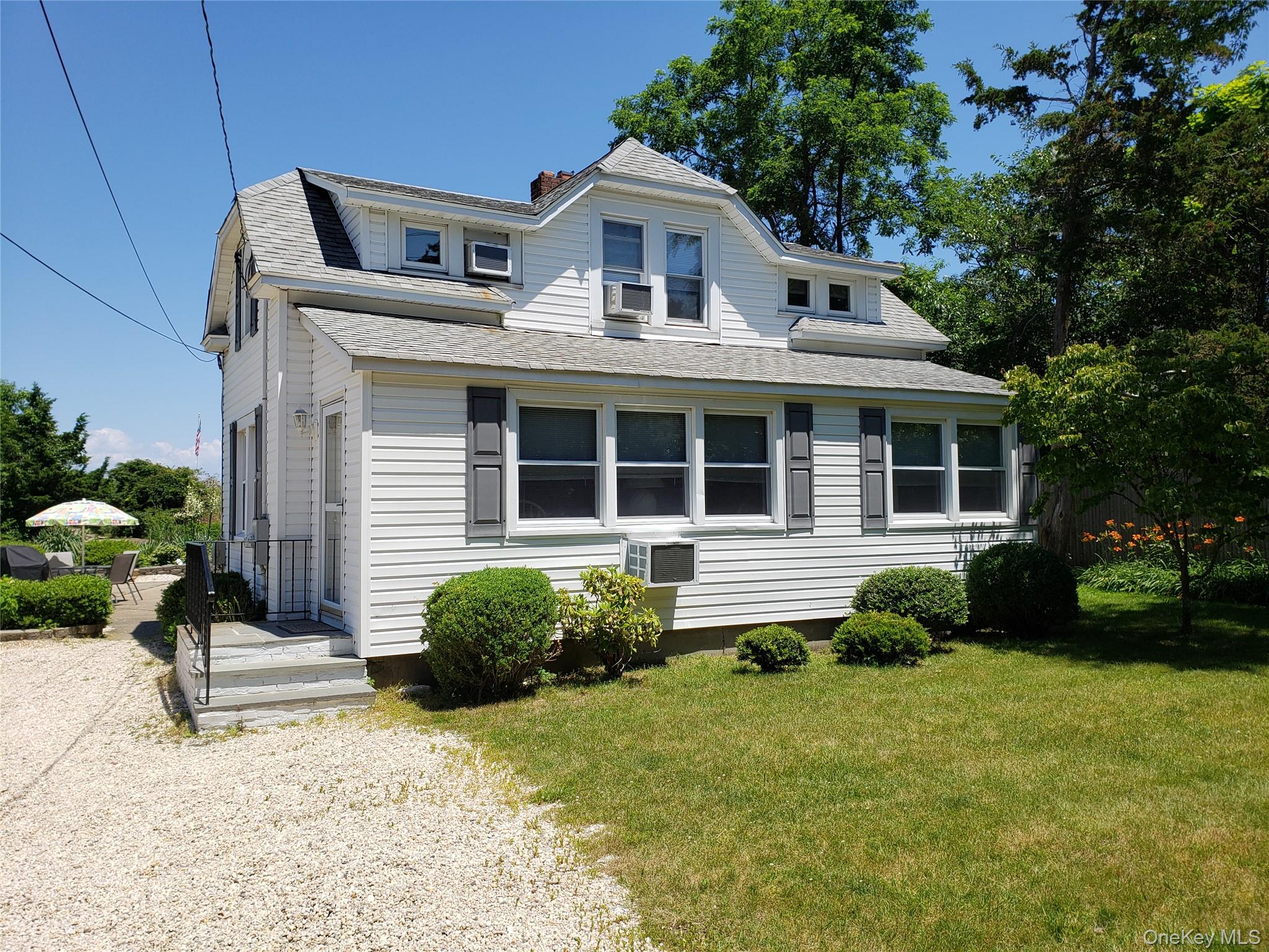 252 Asharoken Avenue – For Sale
