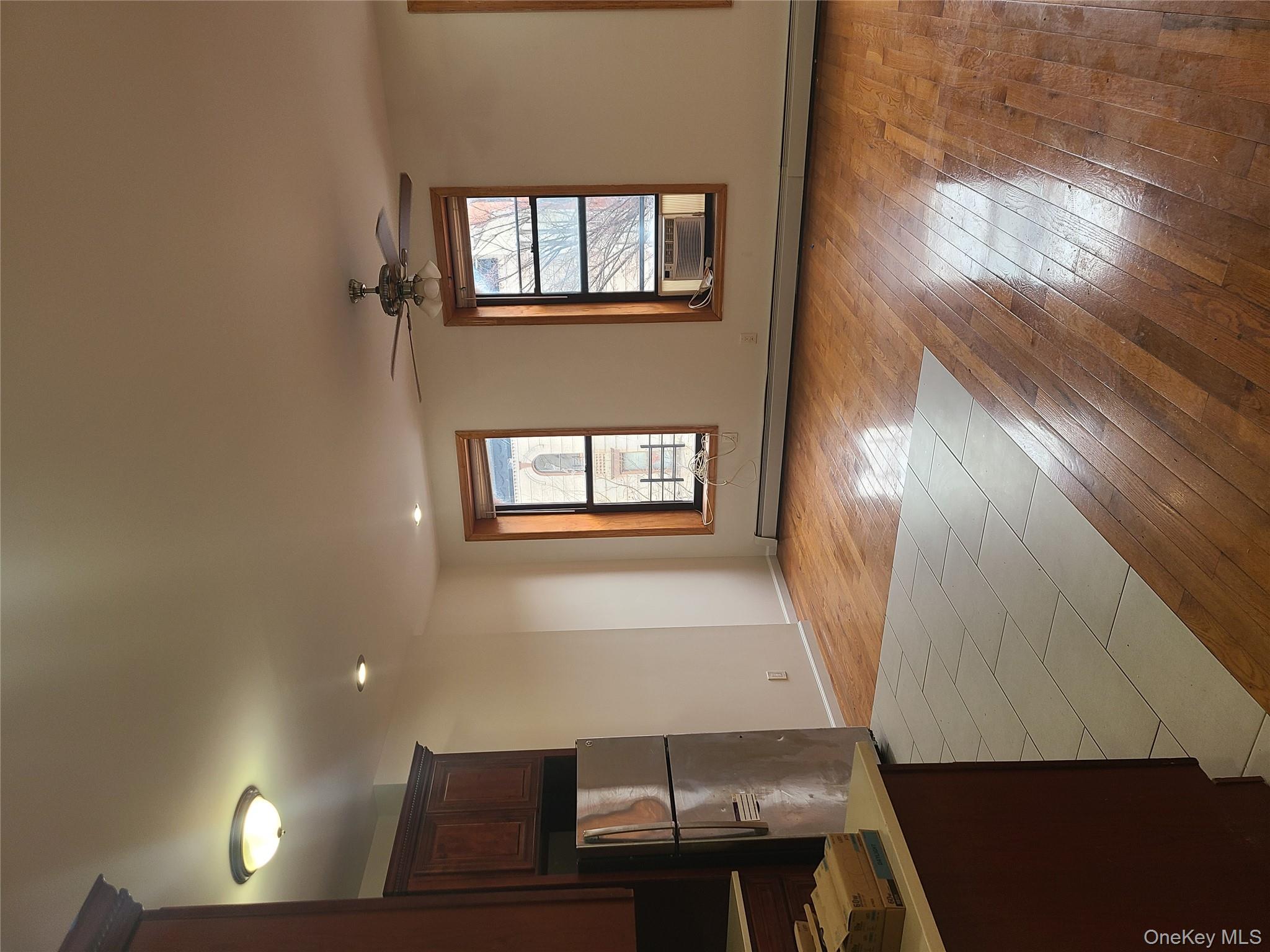 1871 Prospect Place – For Sale photo 4