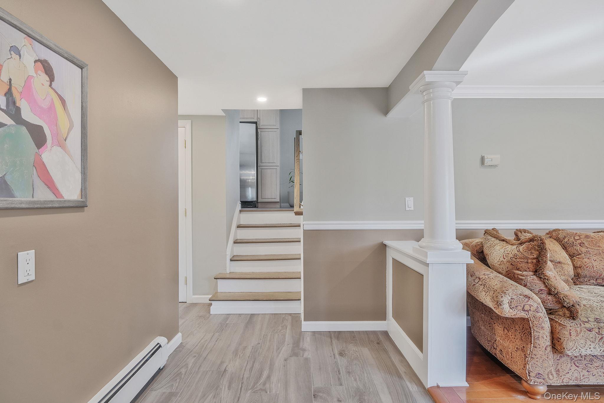 43 Hallock Avenue – For Sale photo 6