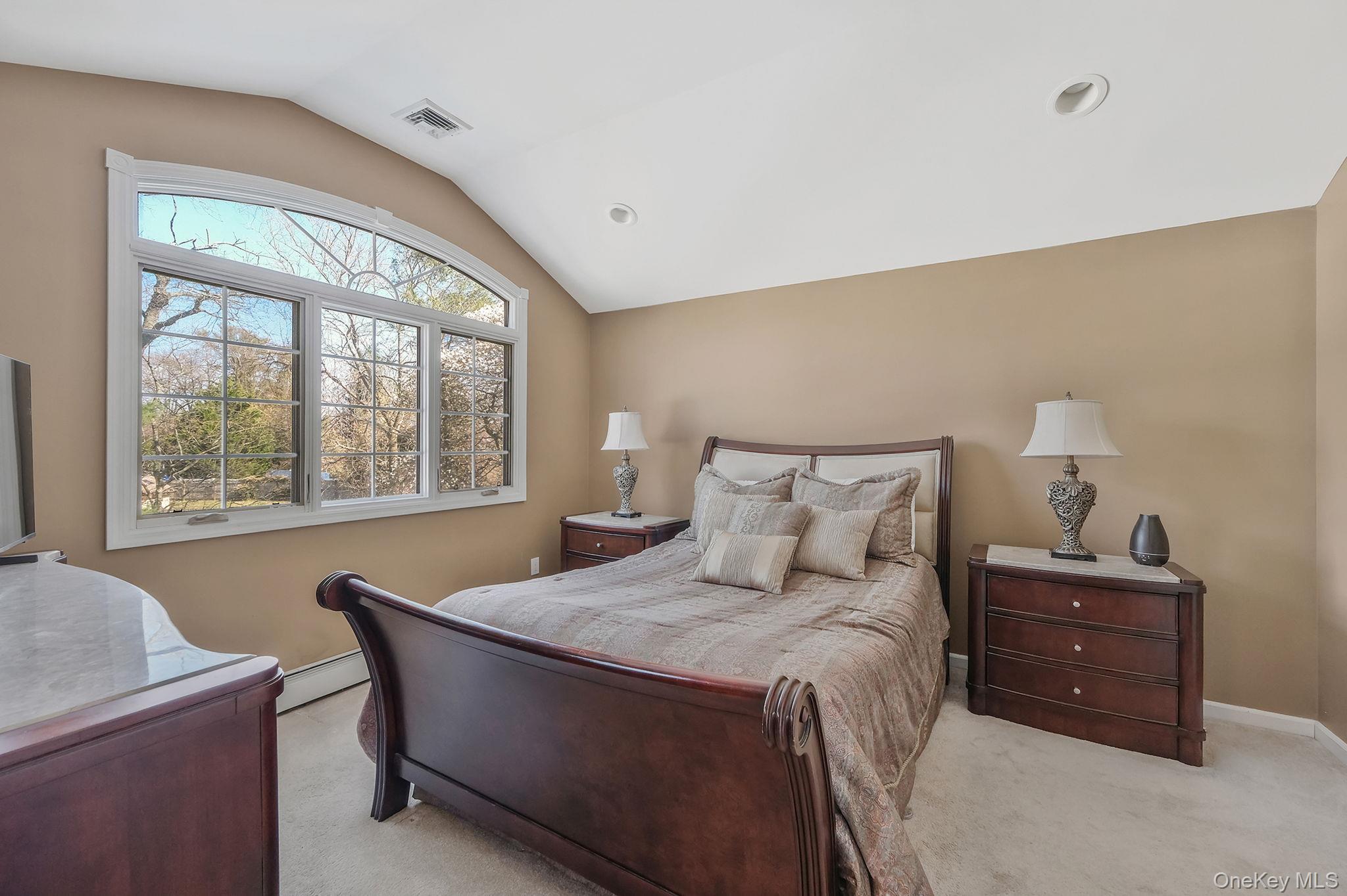 43 Hallock Avenue – For Sale photo 37