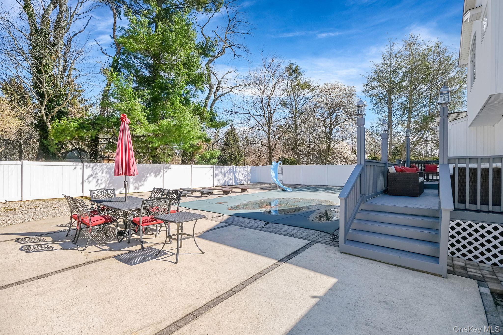 43 Hallock Avenue – For Sale photo 42
