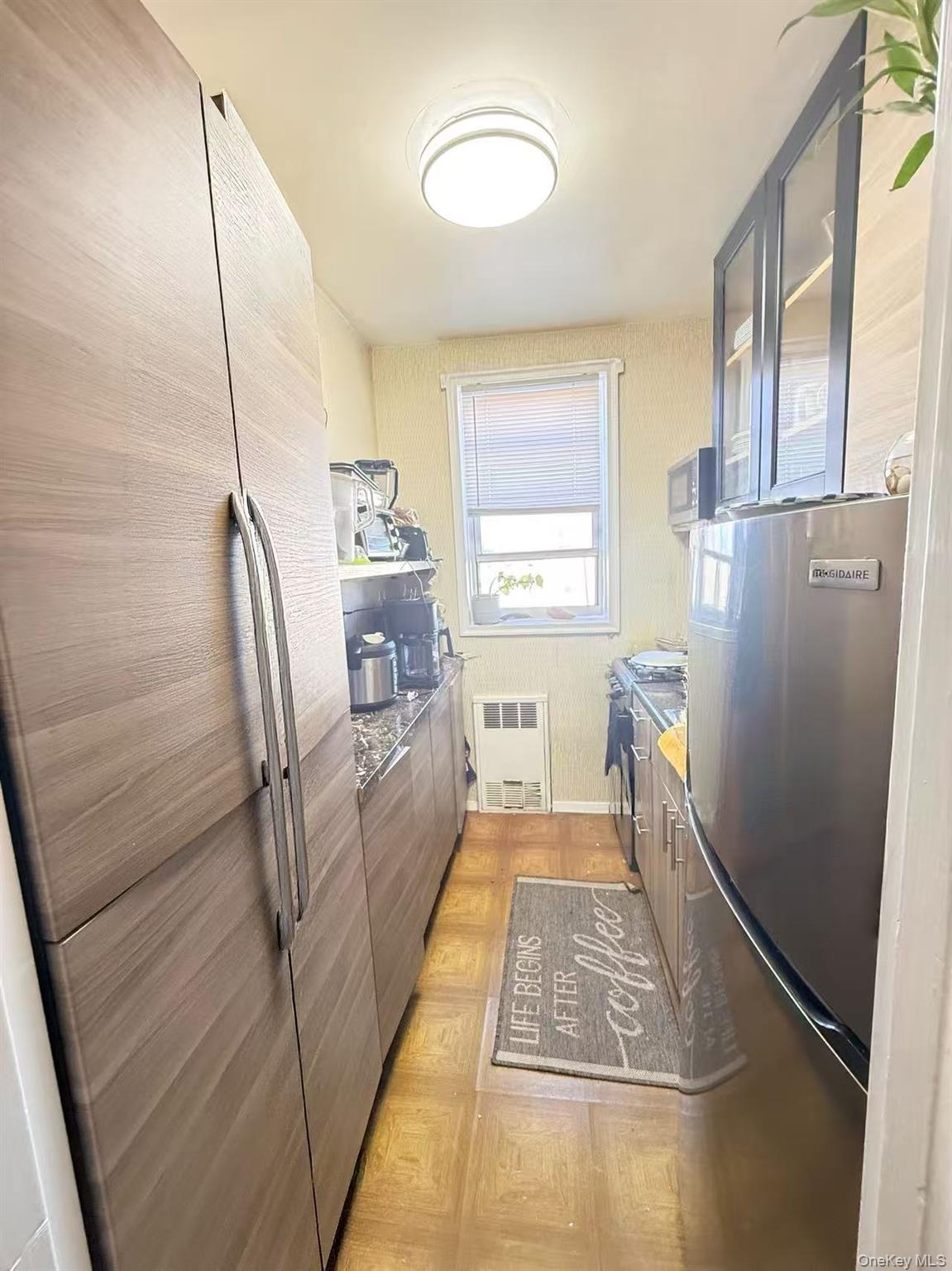 63-45 Saunders Street, Unit 5J photo 4