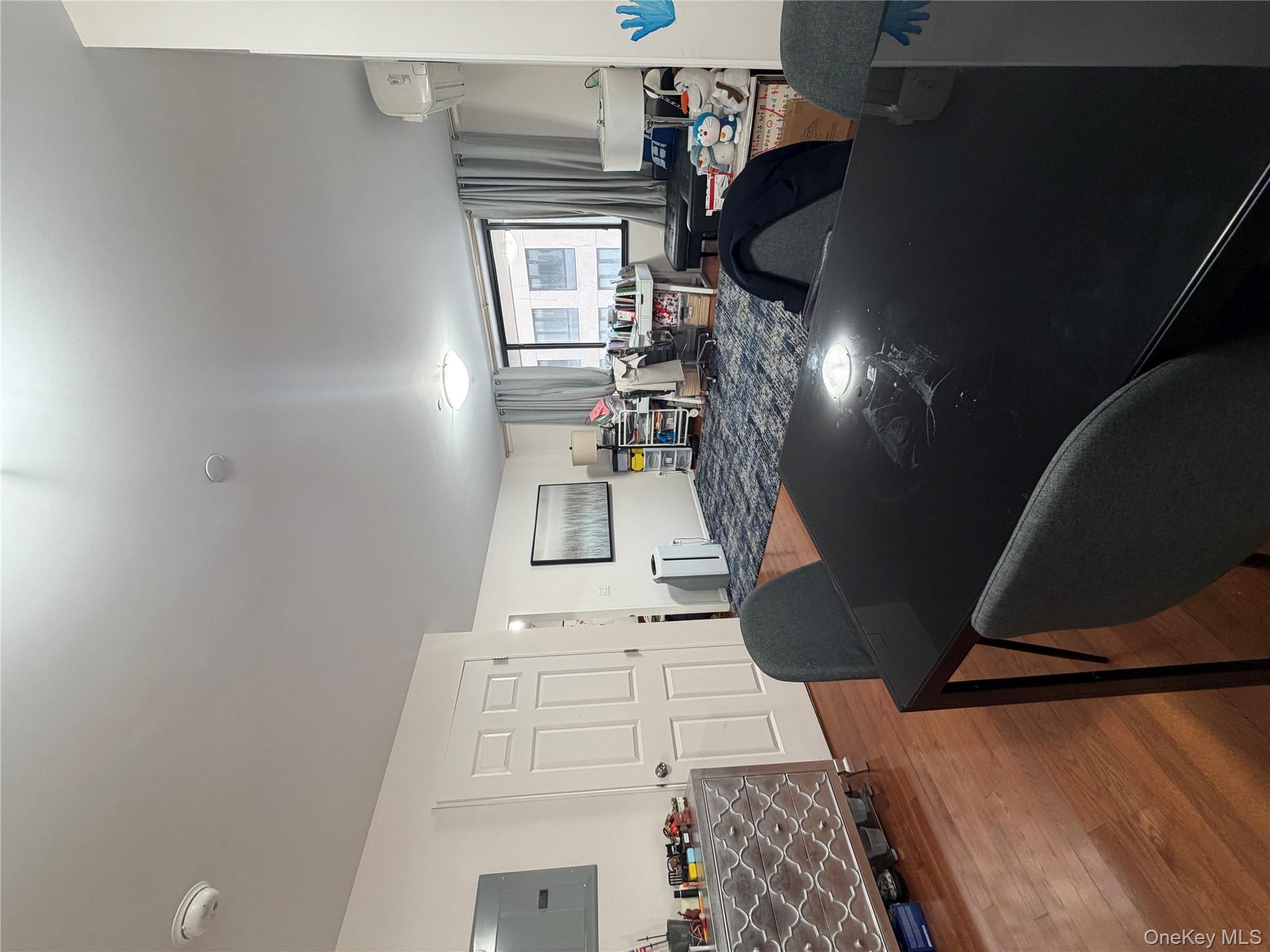 13646 41st Avenue, Unit 2E photo 4