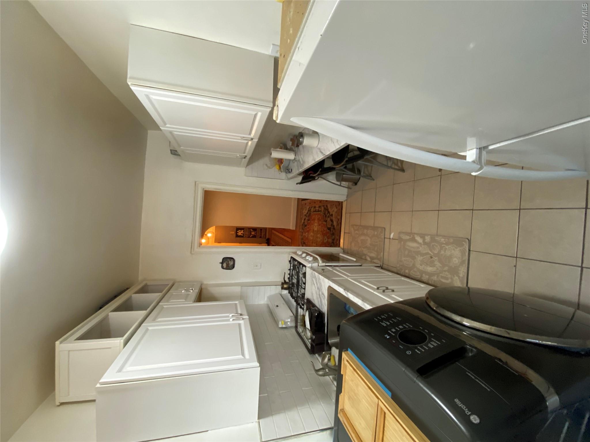 1045 Anderson Avenue, Unit 2G photo 8