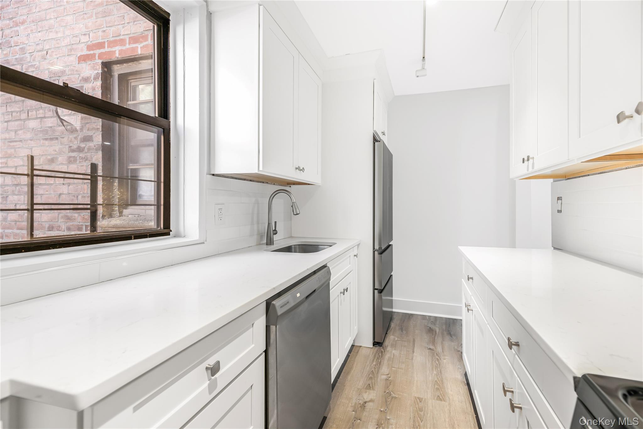 525 W 235th Street, Unit 3F photo 7