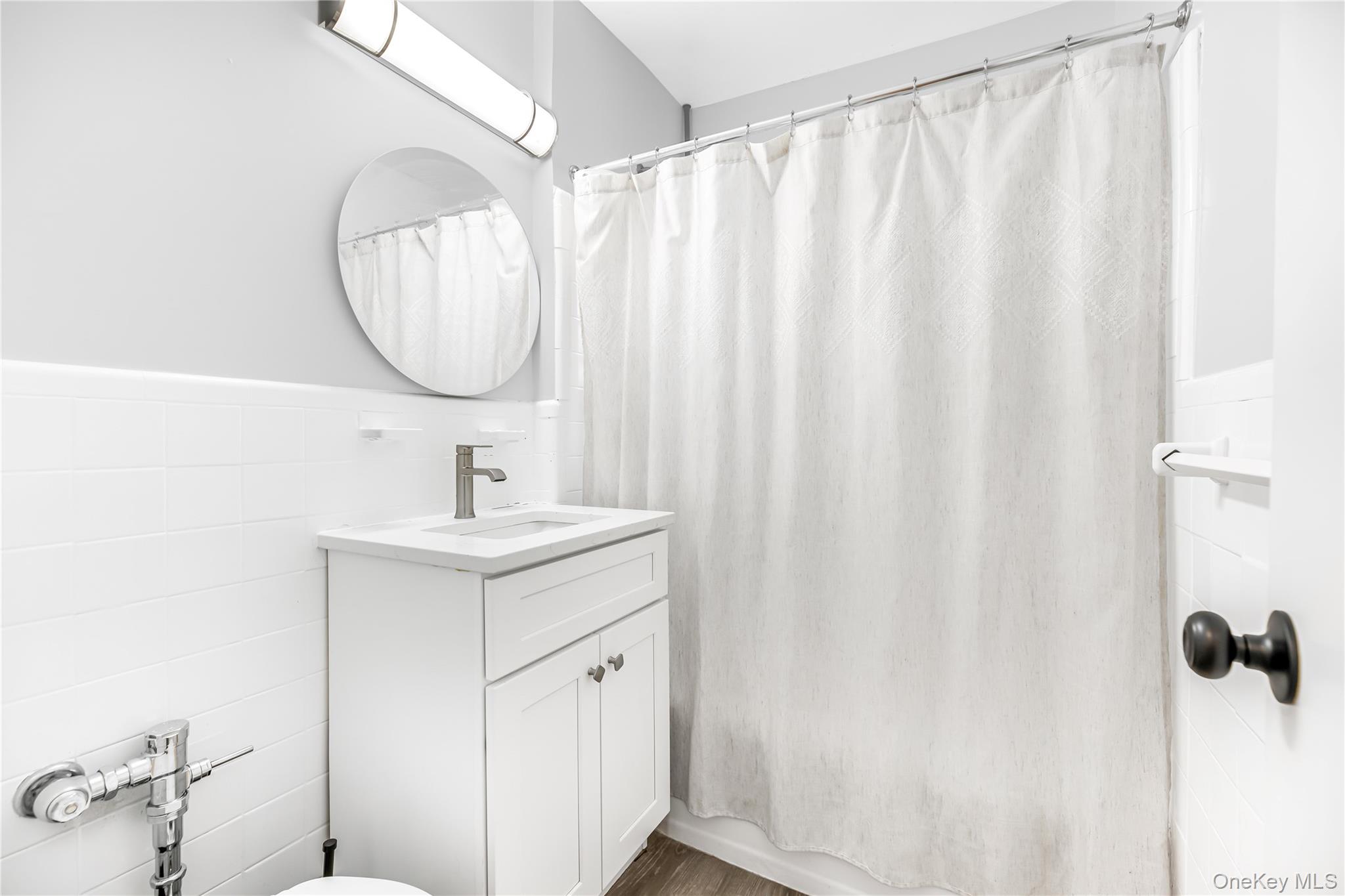 525 W 235th Street, Unit 3F photo 11