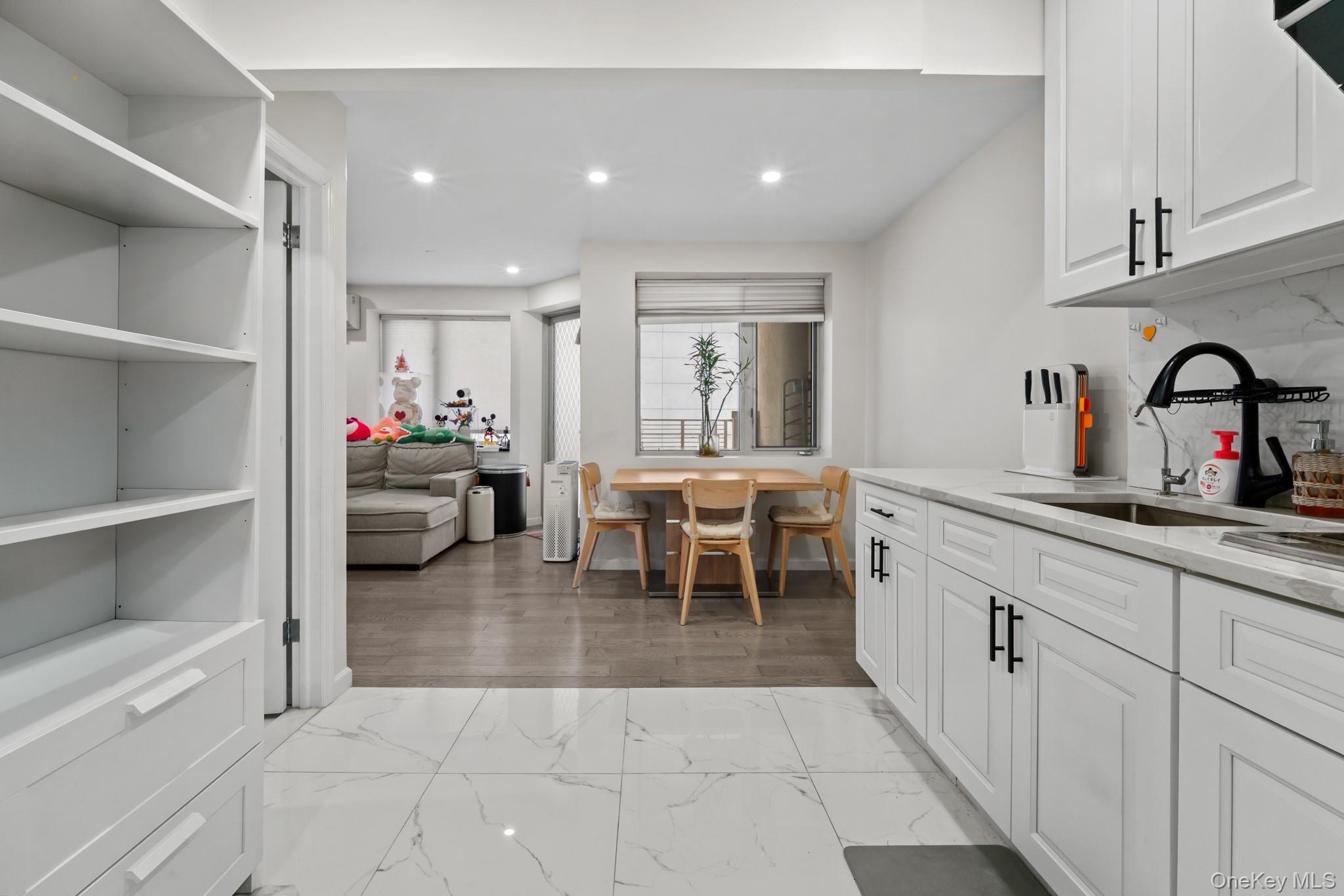 3720 Prince Street, Unit 11B photo 3